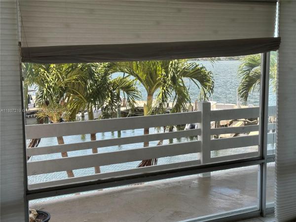 The Fairmont House, 2700 NE 135th St #56, North Miami, Florida 33181, image 3