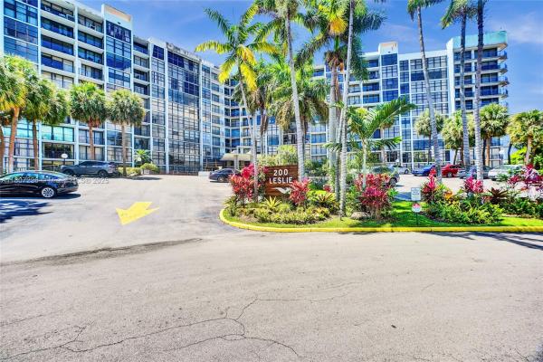 Towers Of Oceanview Point, 200 Leslie Dr #1031, Hallandale Beach, Florida 33009, image 1