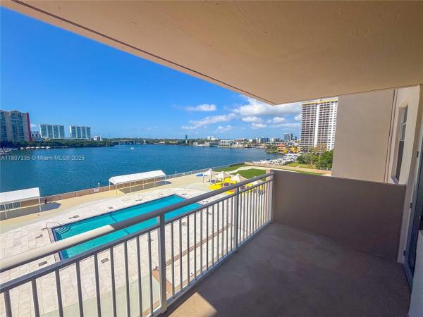 Winston Towers 100, 250 174th St #601, Sunny Isles Beach, Florida 33160, image 1