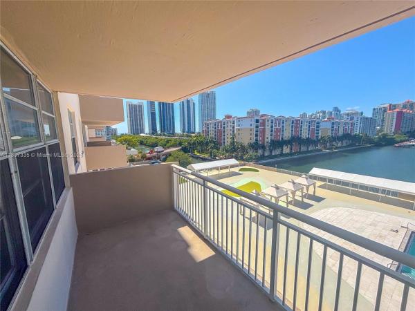 Winston Towers 100, 250 174th St #601, Sunny Isles Beach, Florida 33160, image 2