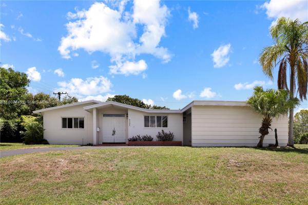 Herman Hills, 17535 SW 91st Ave, Palmetto Bay, Florida 33157, image 1