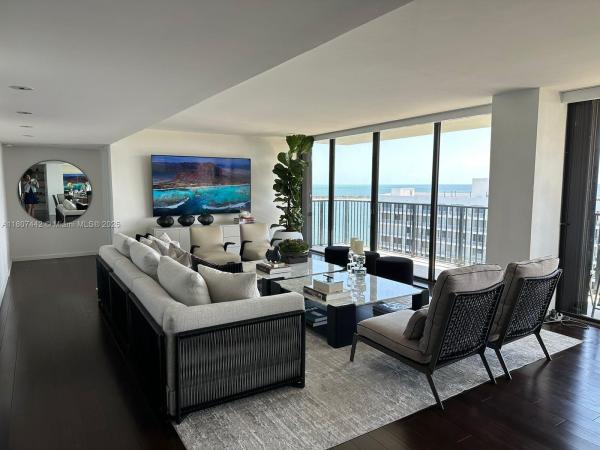 Costa Bella, 1450 Brickell Bay Dr #1907, Miami, Florida 33131, image 1