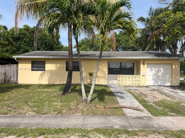 Sunrise Golf Village, 2391 NW 63rd Ter, Sunrise, Florida 33313, image 2
