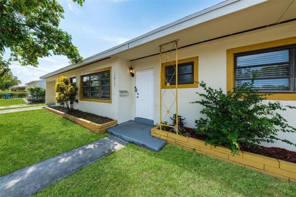 Palmland Estates, 1815 NW 185th Ter, Miami Gardens, Florida 33056, image 1