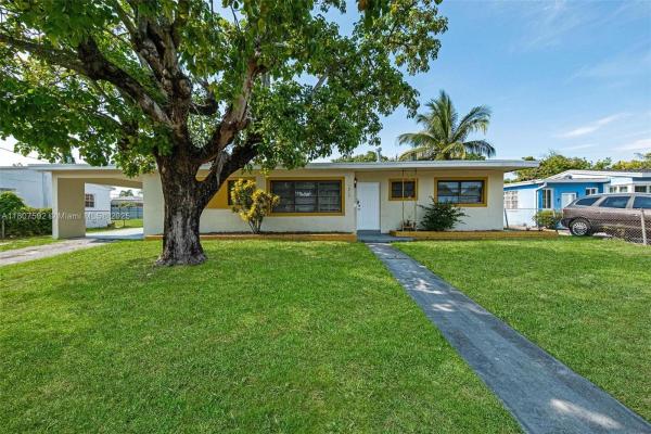 Palmland Estates, 1815 NW 185th Ter, Miami Gardens, Florida 33056, image 2