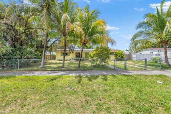 New South Miami Heights, 11742 SW 187th Ter, South Miami Heights, Florida 33177, image 2