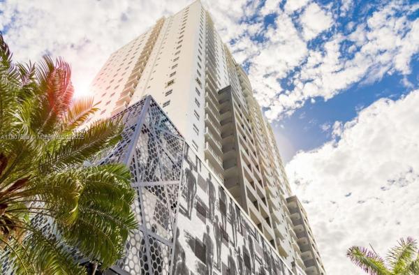 Fortune House, 185 SE 14th Ter #909, Miami, Florida 33131, image 1