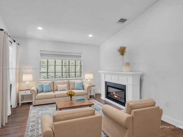 Tiffany Cove At Silver Lakes, 17654 SW 5th Ct, Pembroke Pines, Florida 33029, image 2