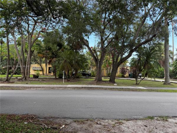 Suniland Estates, 7720 SW 117th St, Pinecrest, Florida 33156, image 1