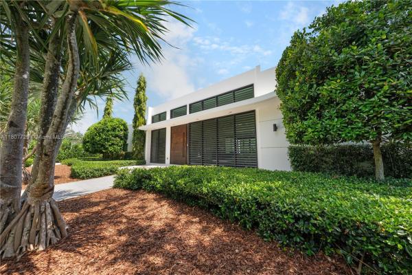 Juneland, 9450 SW 98th St, Kendall, Florida 33176, image 2