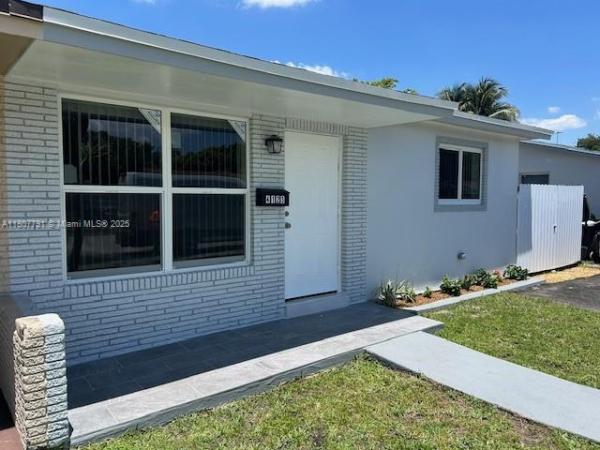 Oriole Estates, 4123 NW 39th Ave, Lauderdale Lakes, Florida 33309, image 2