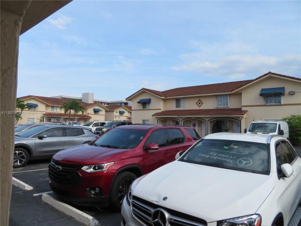 10017 W Okeechobee Rd #202, Hialeah Gardens, Florida 33016, image 1