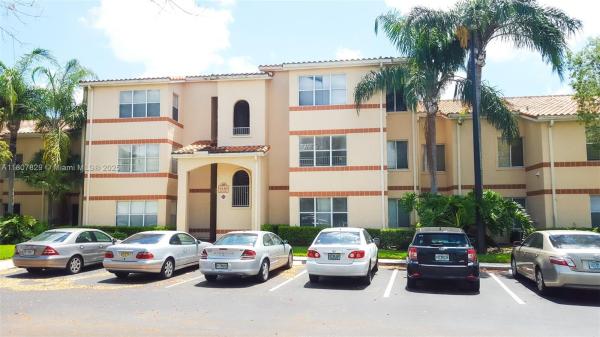 Coral Key, 3430 N Pinewalk Dr N #618, Margate, Florida 33063, image 1