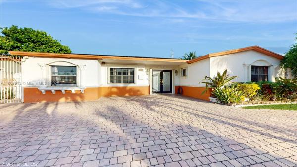 Oriole Estates, 3920 NW 36th Ave, Lauderdale Lakes, Florida 33309, image 1
