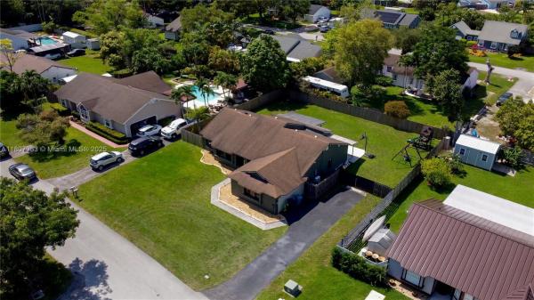 14721 SW 155th Ter, Unincorporated Dade County, Florida 33187, image 1