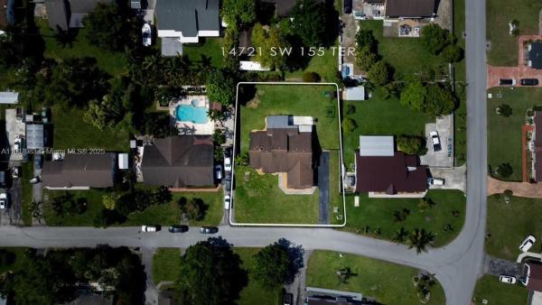 Kings Grant East, 14721 SW 155th Ter, Kendall West, Florida 33187, image 3