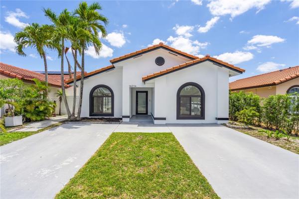 14234 SW 49th St, Unincorporated Dade County, Florida 33175, image 1