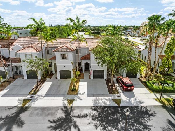 Emerald Lakes, 925 SW 147th Ct, Leisure City, Florida 33194, image 2