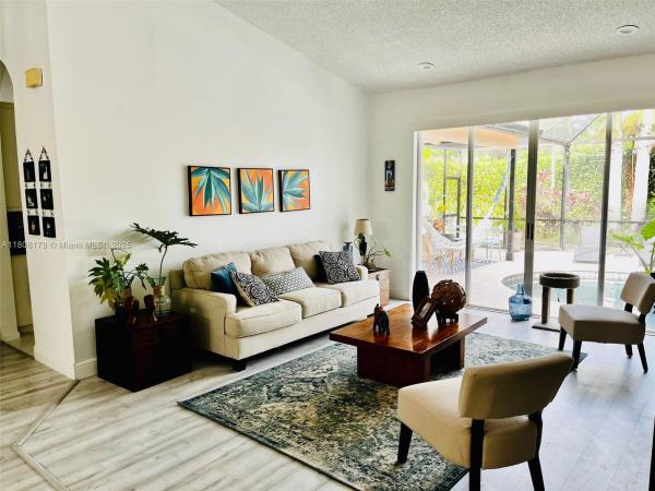 Waterford Landing At Country Isles, 1987 S Landing Way, Weston, Florida 33326, image 1