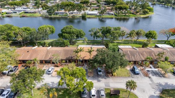 Cedarwoods At Pembroke Lakes, 10760 Hickory Ave, Pembroke Pines, Florida 33026, image 1