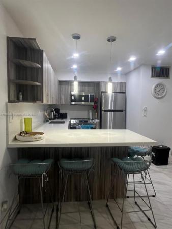 Warrenton House, 2145 Pierce St #422, Hollywood, Florida 33020, image 1