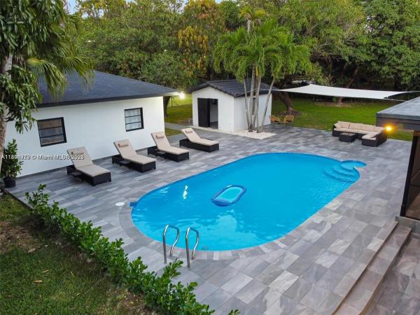 Flagler Groves Estates, 7335 SW 104th St, Pinecrest, Florida 33156, image 1