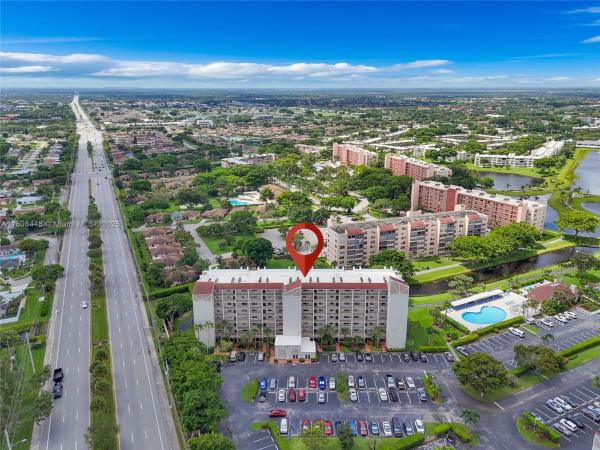 Huntington Lakes 1, 14475 Strathmore Ln #305, Delray Beach, Florida 33446, image 1