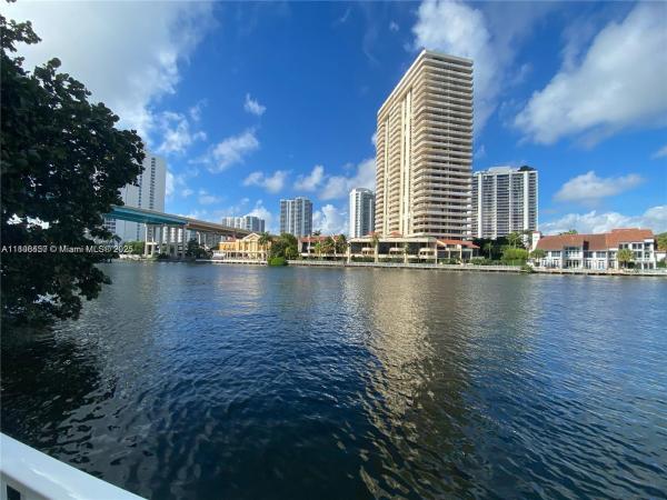 Oceanview A, 19390 Collins Ave #217, Sunny Isles Beach, Florida 33160, image 2