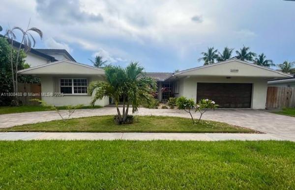 Keystone Island, 13090 Biscayne Bay Ter, North Miami, Florida 33181, image 1