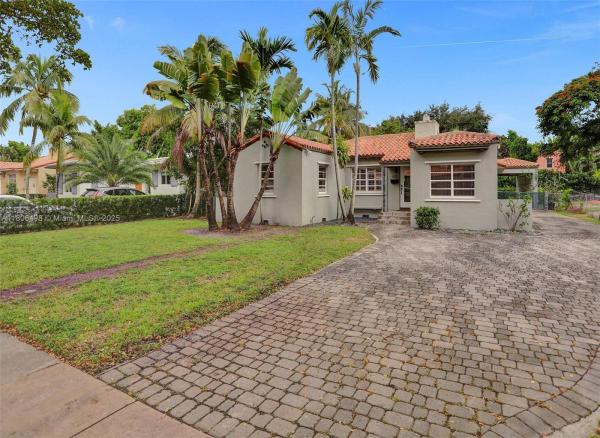 Coral Estates, 638 Madeira Ave, Coral Gables, Florida 33134, image 3