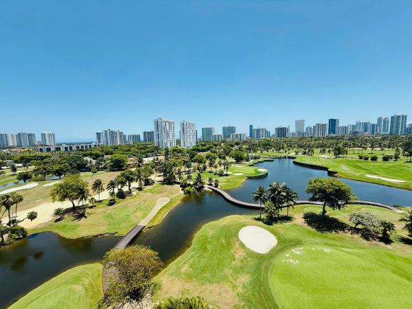 Coronado Towers, 20379 W Country Club Dr #1233, Aventura, Florida 33180, image 1