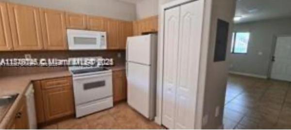 Shoma At Keys Cove, 2903 SE 17th Ave #102, Unincorporated Dade County, Florida 33035, image 2
