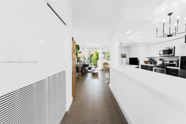 Village By The Bay, 3245 NE 184th St #13402, Aventura, Florida 33160, image 3