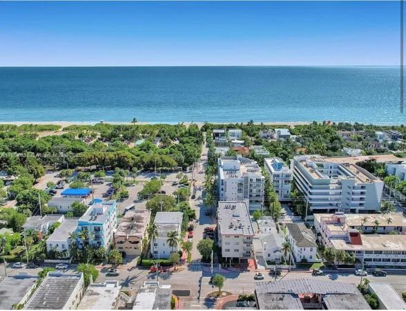 Byron Gardens, 7850 Byron Ave #506, Miami Beach, Florida 33141, image 1