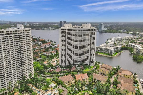 1000 Island Boulevard, 1000 W Island Blvd #611, Aventura, Florida 33160, image 2