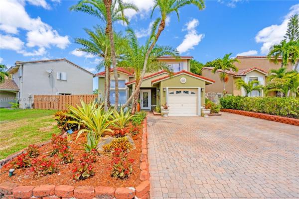 10213 SW 156th Ave, Unincorporated Dade County, Florida 33196, image 1