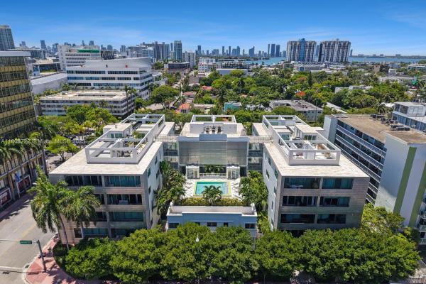 The Montclair, 1700 Meridian Ave #304, Miami Beach, Florida 33139, image 1
