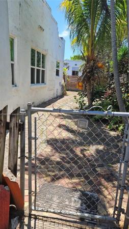 Brickell Hammock, 444 SW 26th Rd, Miami, Florida 33129, image 2