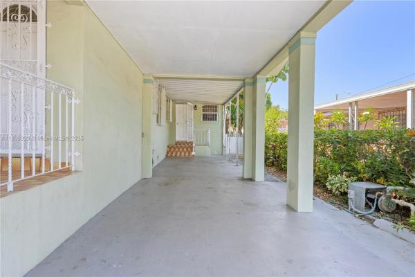 Flagler Lawn, 5762 SW 2nd St, Miami, Florida 33144, image 3