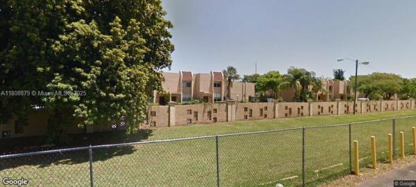 Woodlands Of Miami, 14214 NE 2nd Ct #4B, Golden Glades, Florida 33161, image 1