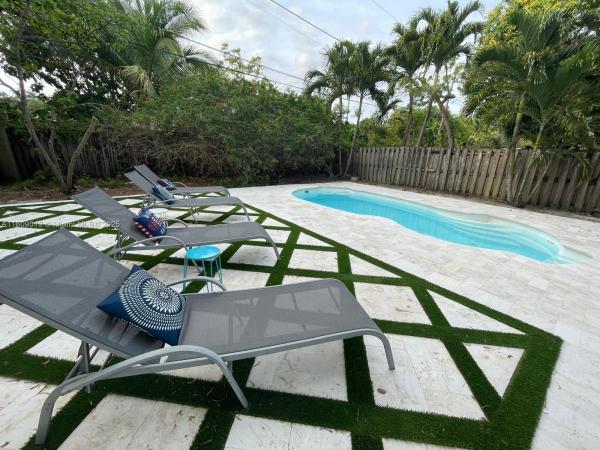 Pine Tree Park, 1427 SW 30th St, Fort Lauderdale, Florida 33315, image 1