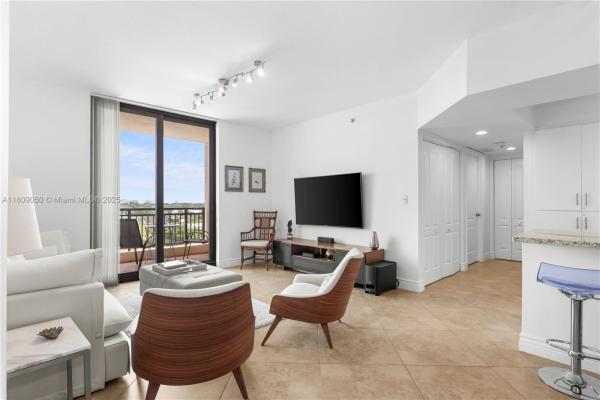 The Waverly At Las Olas, 110 N Federal Hwy #718, Fort Lauderdale, Florida 33301, image 1