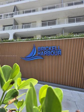 Brickell Harbour, 200 SE 15th Rd #6B, Miami, Florida 33129, image 2