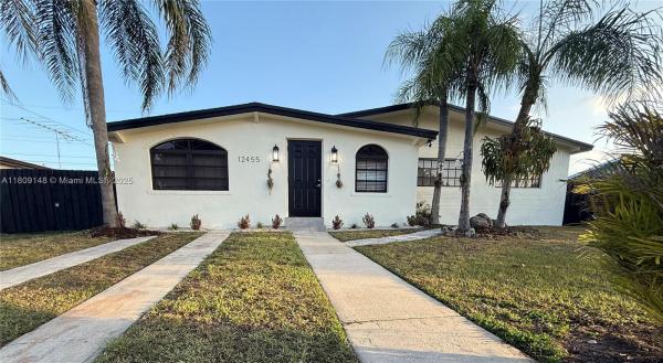 12455 SW 187th Ter #12455, Unincorporated Dade County, Florida 33177, image 1