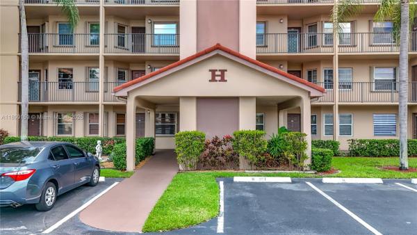 Hawthorne At Century Village, 1100 SW 130th Ave #111H, Pembroke Pines, Florida 33027, image 1