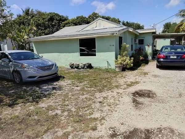 1741 NW 92nd St, Unincorporated Dade County, Florida 33147, image 1