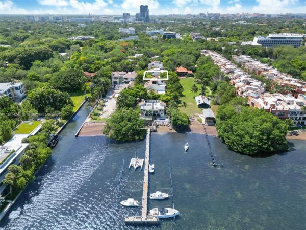 3169 Via Abitare Way #6, Miami, Florida 33133, image 1