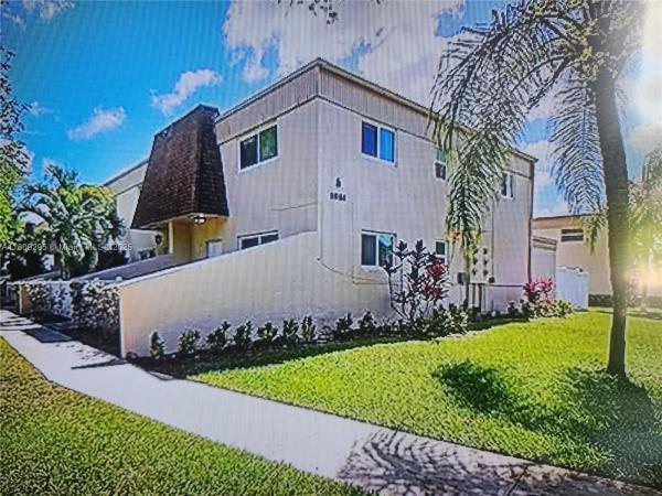 Townhomes Of Oriole, 1061 NW 80th Ave #J, Margate, Florida 33063, image 3