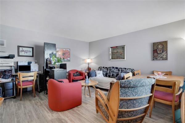 Grand Palazzo, 3101 SW 27th Ave #203, Miami, Florida 33133, image 3