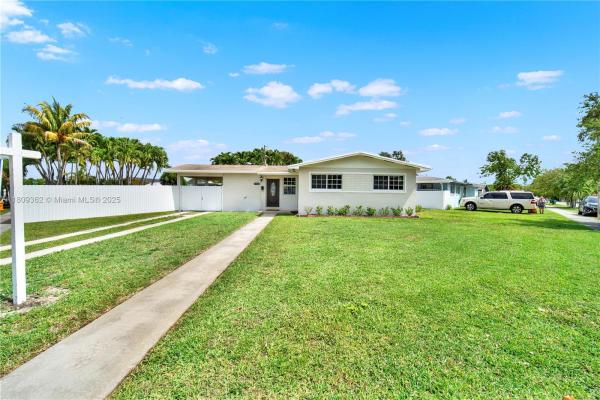 Pine Tree Manor, 19610 Christmas Rd, Cutler Bay, Florida 33157, image 1